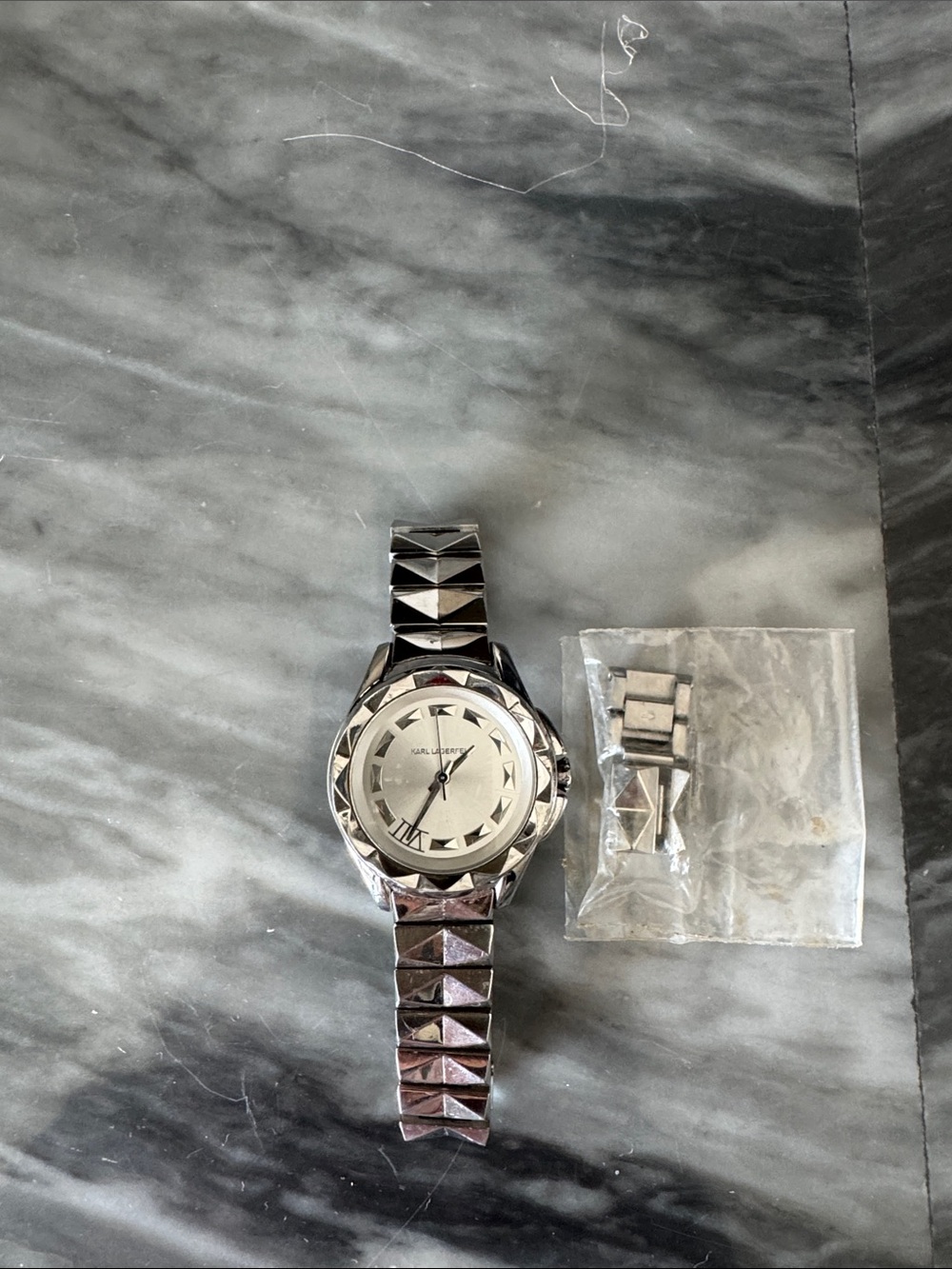 Silver Pyramid-Link Stainless Steel Women’sWatch - Unbranded